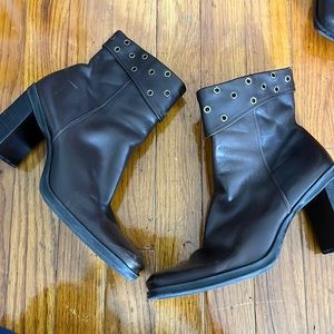 Nine West Roda 2 Boots Brown size 8